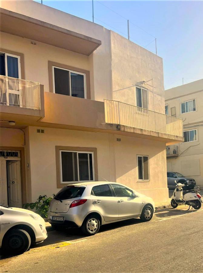 Smart Hostel Birkirkara Bagian luar foto
