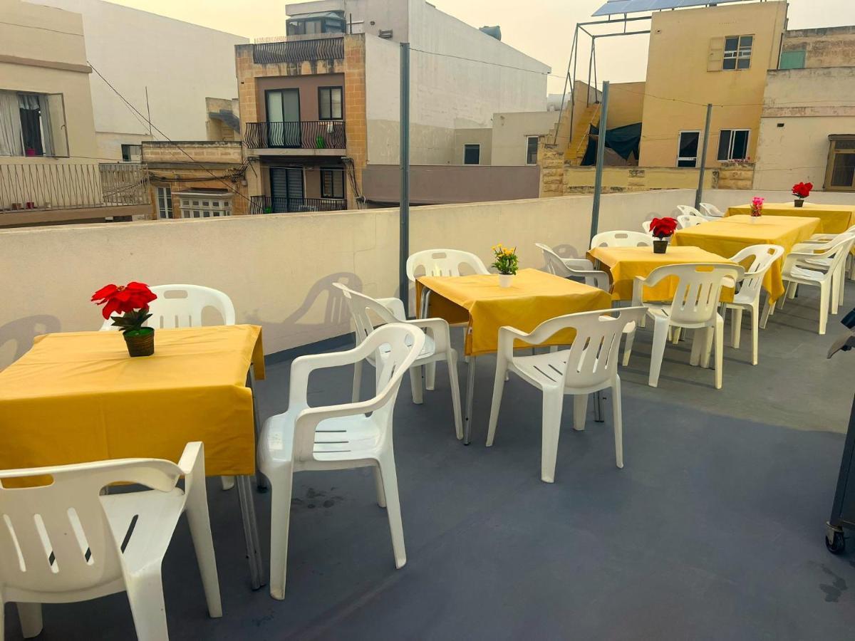 Smart Hostel Birkirkara Bagian luar foto