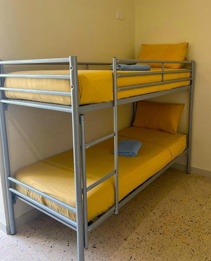 Smart Hostel Birkirkara Bagian luar foto